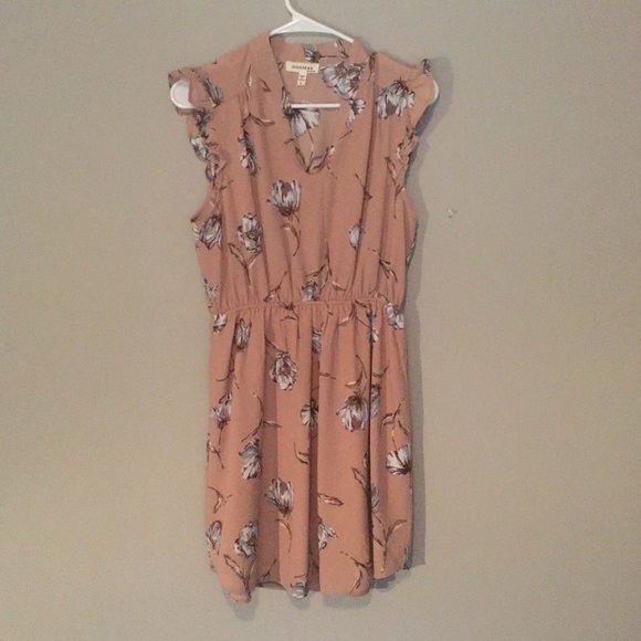 Monteau Dresses & Skirts - Fun summer dress